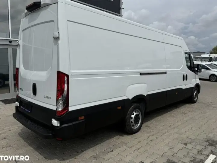 Iveco DAILY35S18 HV