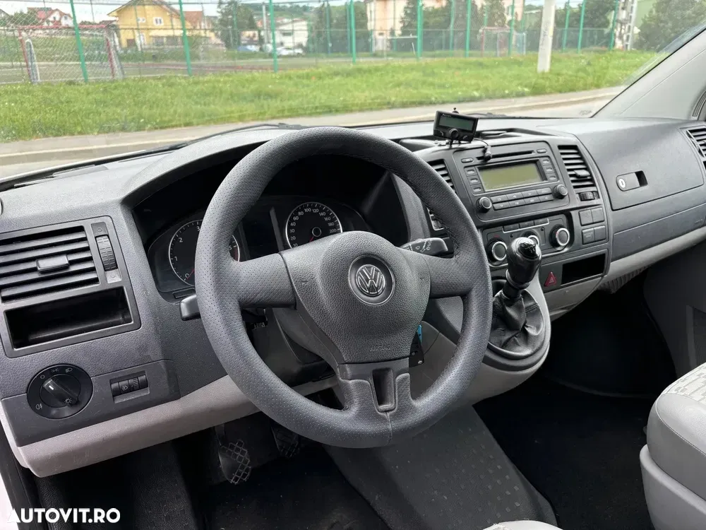 Volkswagen Transporter — imagine 6