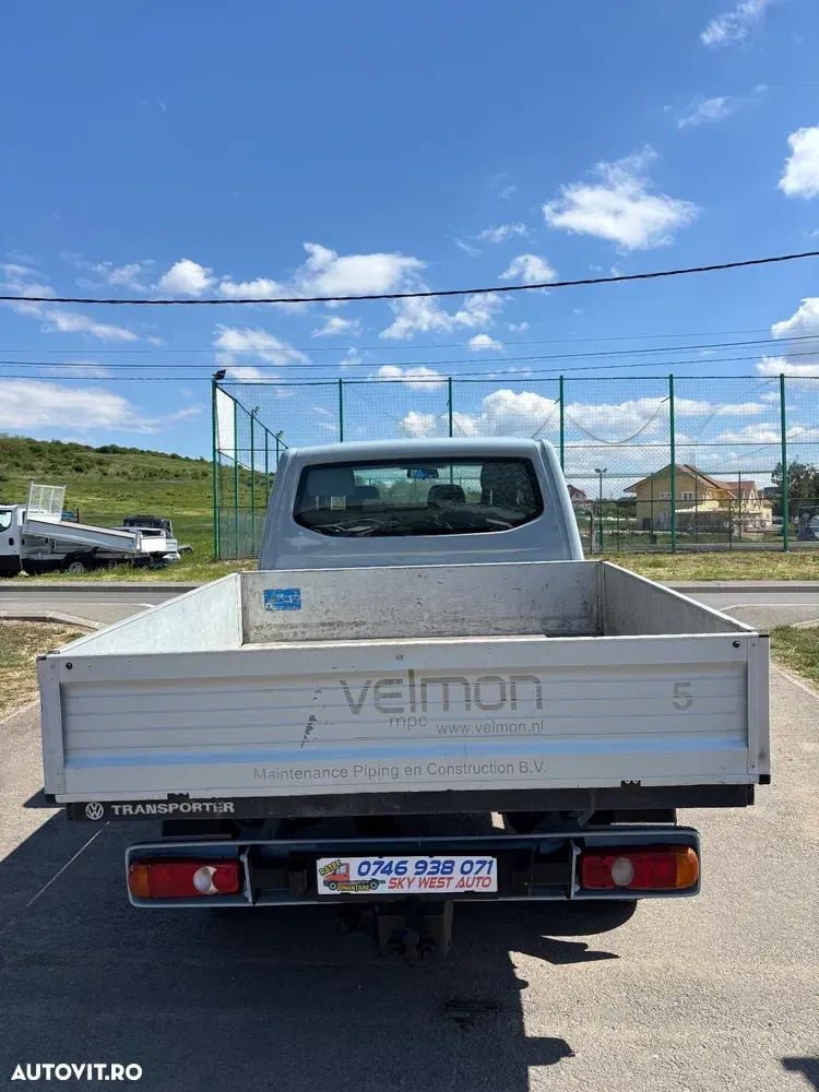 Volkswagen Transporter — imagine 3