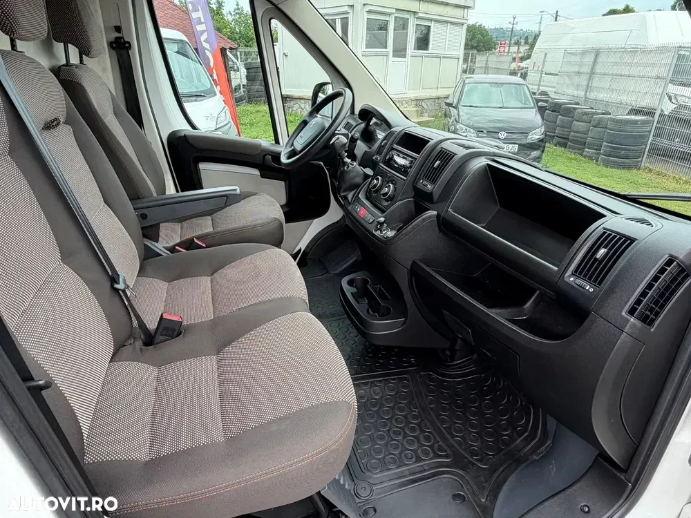 Peugeot Boxer — imagine 4