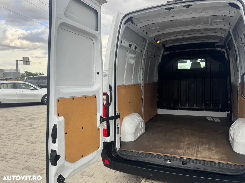 Renault Master L2H2 Grand Confort — imagine 6
