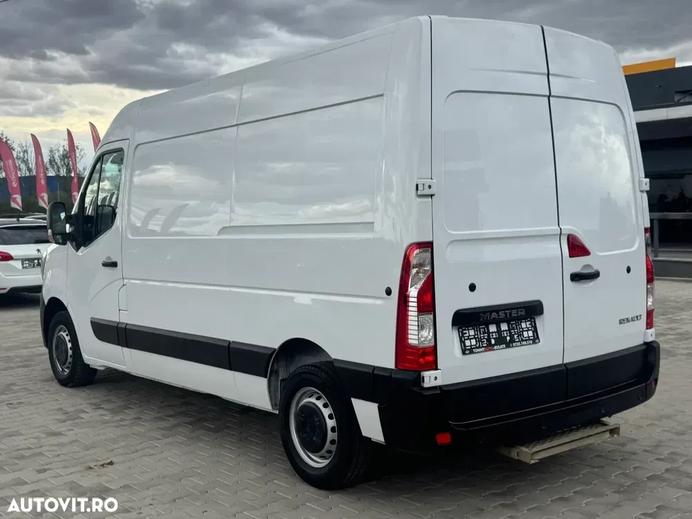 Renault Master L2H2 Grand Confort — imagine 4