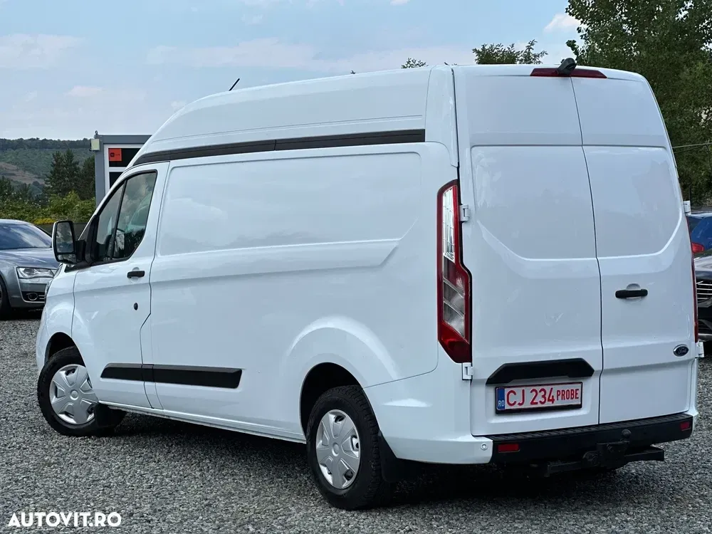 Ford TRANSIT CUSTOM L2H2 — imagine 5