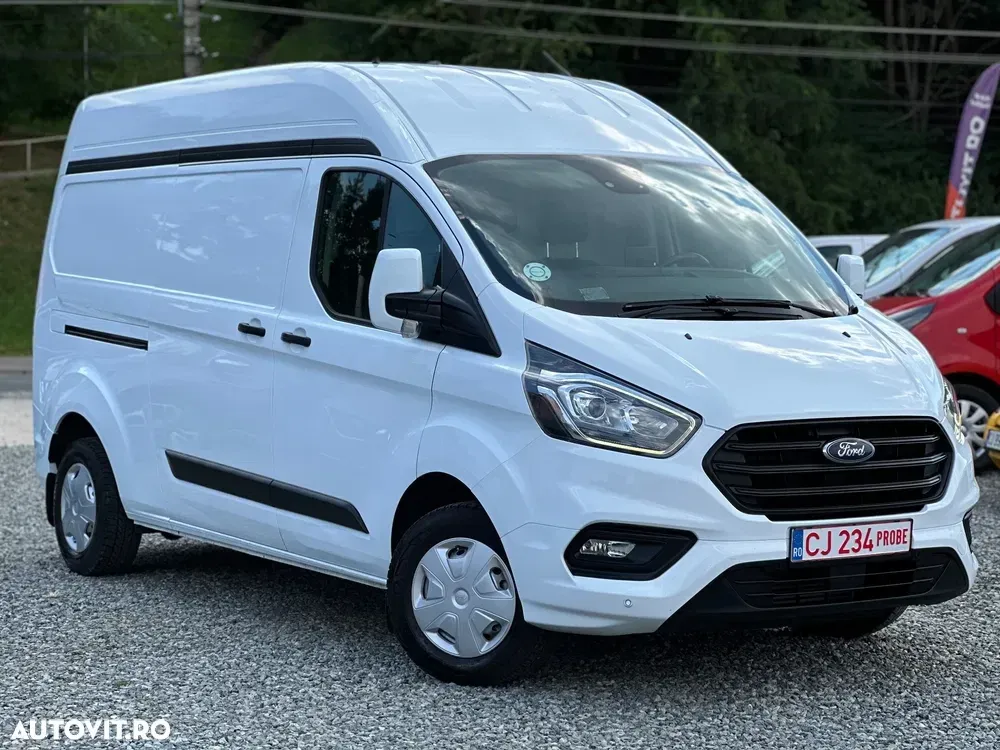 Ford TRANSIT CUSTOM L2H2 — imagine 3