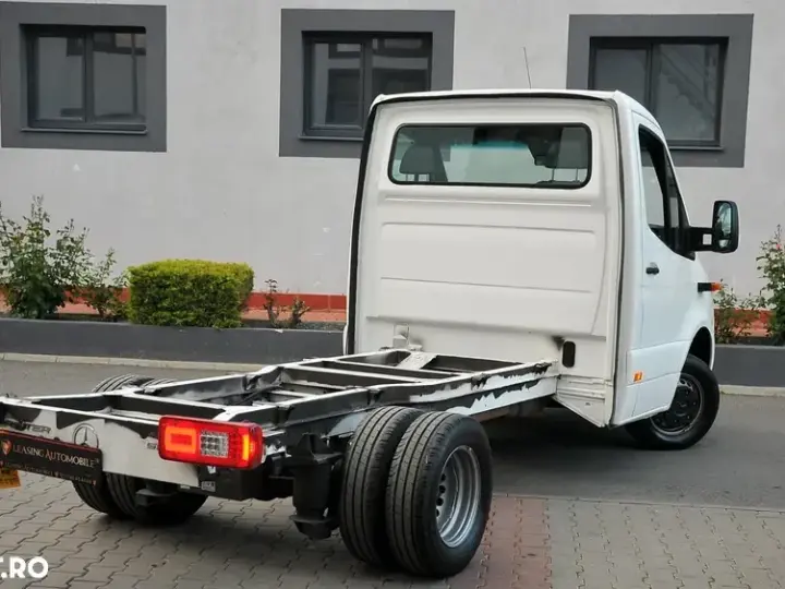 Mercedes-Benz Sprinter 516