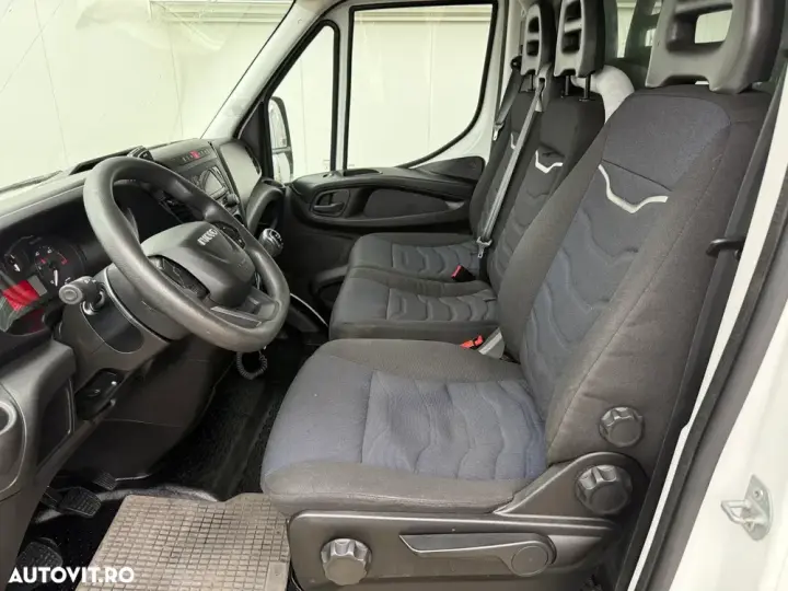 Iveco IVECO Daily 35C16H3.0 cabina de dormit si prelata