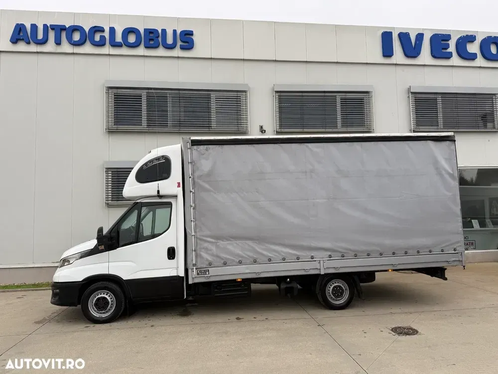 Iveco IVECO Daily 35C16H3.0 cabina de dormit si prelata — imagine 3