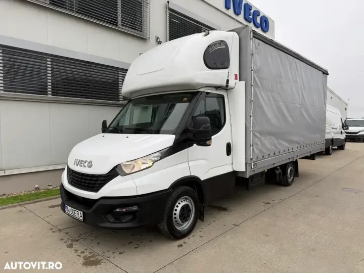 Iveco IVECO Daily 35C16H3.0 cabina de dormit si prelata