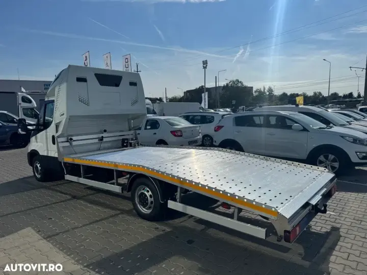 Iveco Daily 35S18