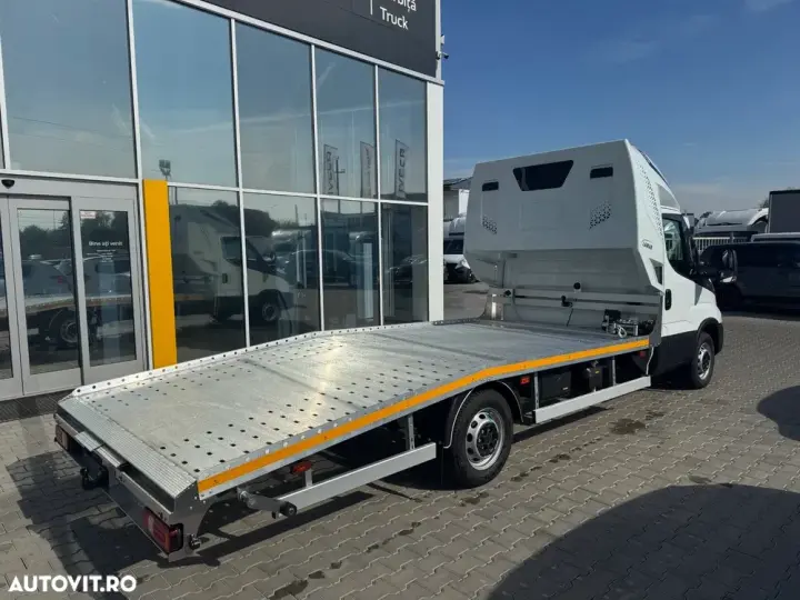 Iveco Daily 35S18