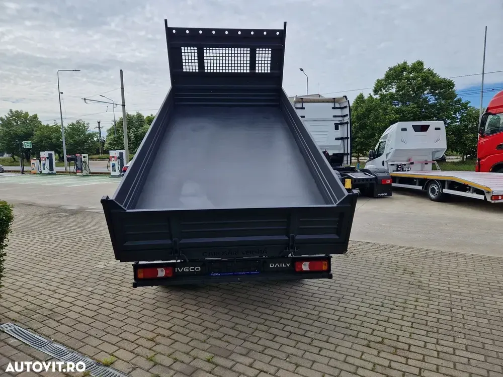 Iveco Daily BENA BASCULABILA TRILATERAL — imagine 2