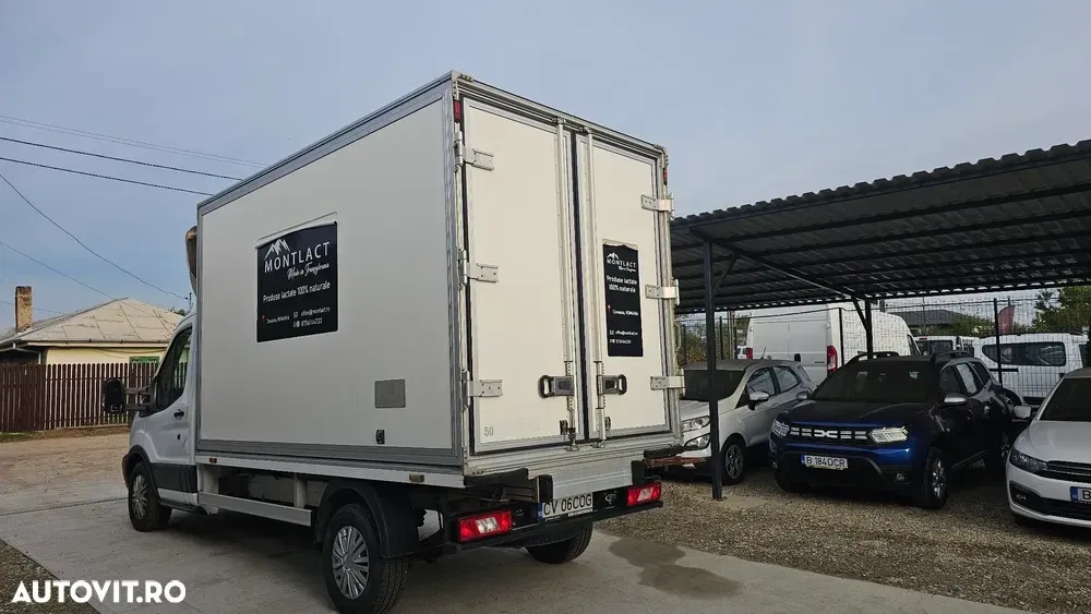 Ford Transit — imagine 5