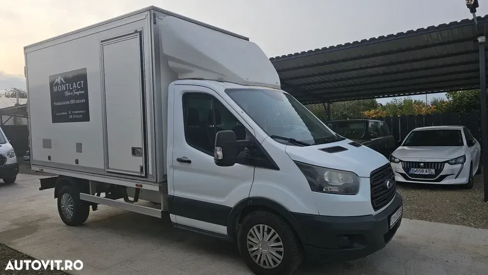 Ford Transit — imagine 3