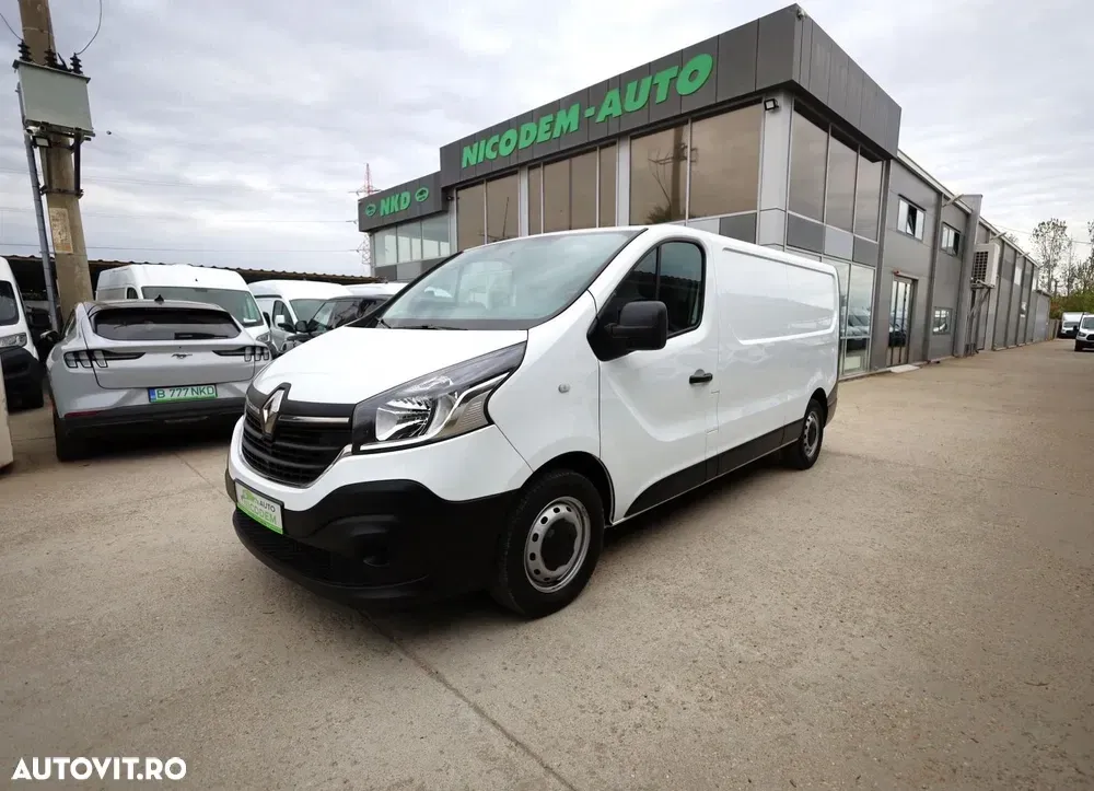 Renault Trafic L2H1 — imagine 2