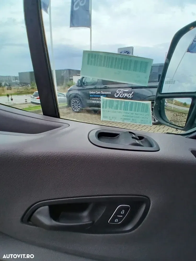 Ford Transit — imagine 6