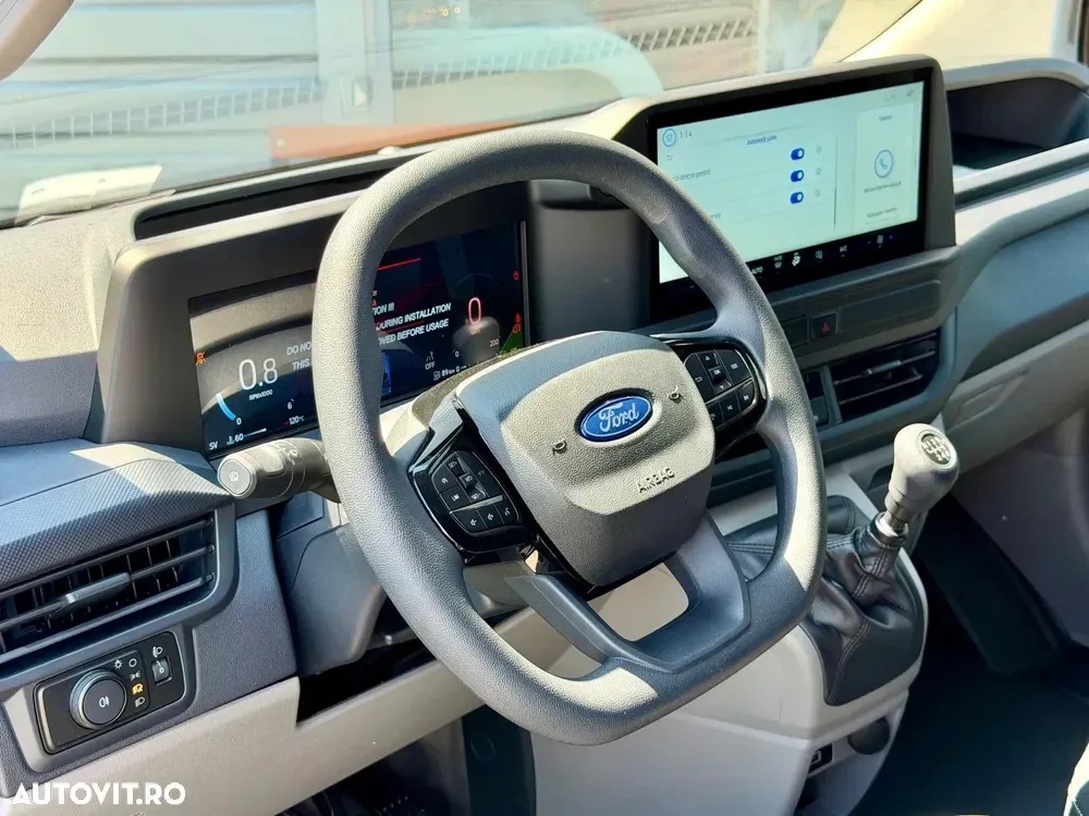 Ford Transit — imagine 3