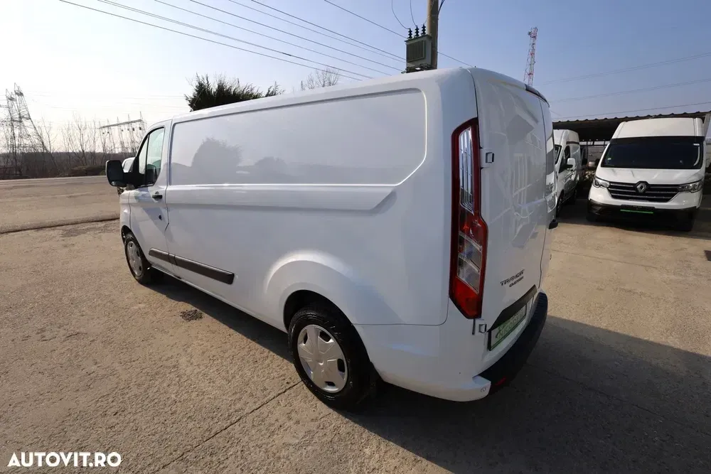 Ford Transit Custom L2H1 2.0 105CP — imagine 4