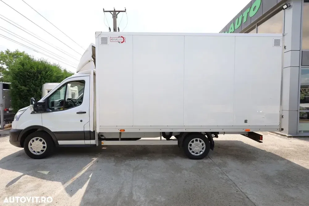 Ford Transit Koffer — imagine 3
