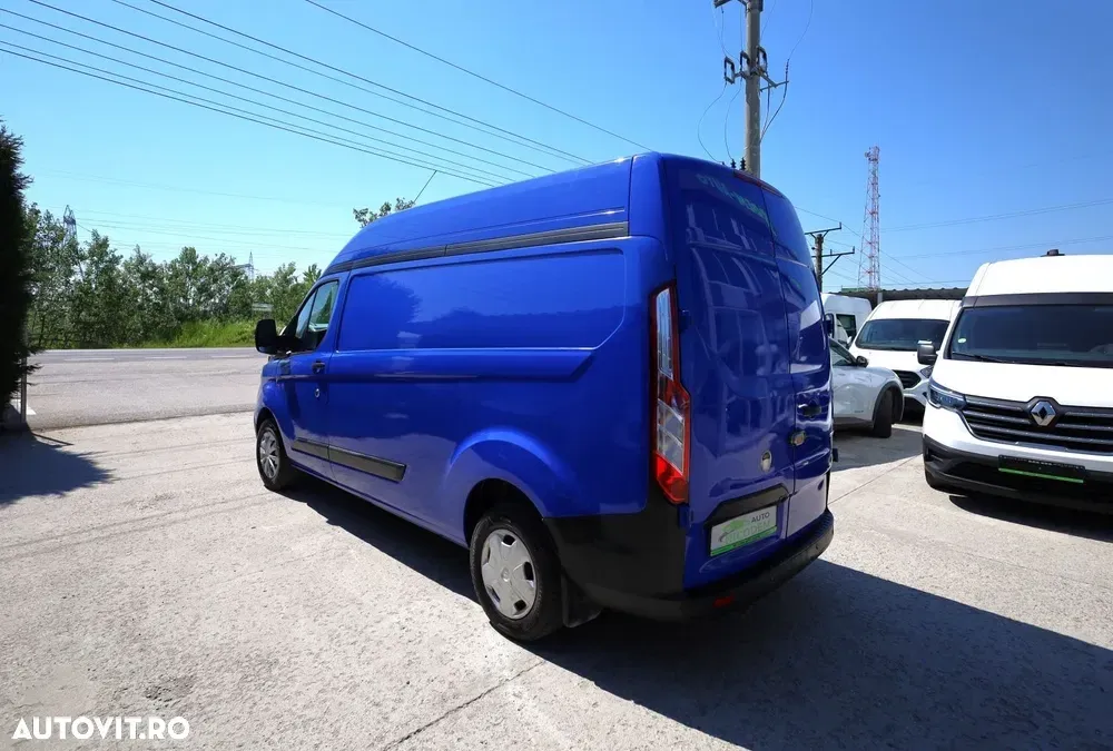 Ford Transit Custom — imagine 4