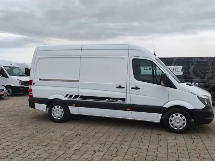 Mercedes-Benz Sprinter 316 CDI An 2016 Climă Navigație Mare Cârlig