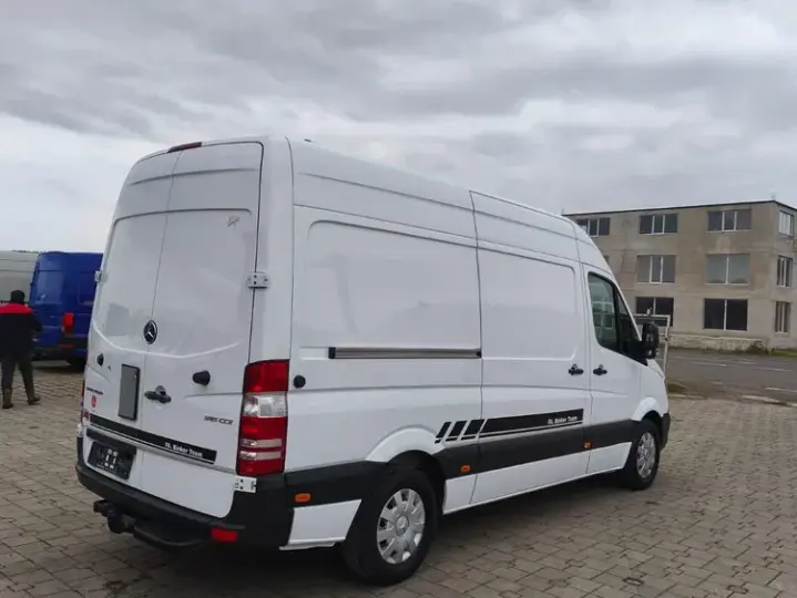 Mercedes-Benz Sprinter 316 CDI An 2016 Climă Navigație Mare Cârlig