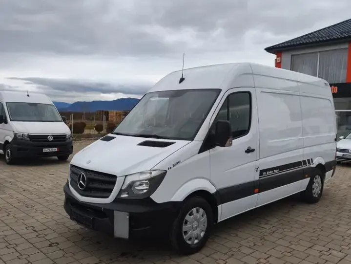Mercedes-Benz Sprinter 316 CDI An 2016 Climă Navigație Mare Cârlig