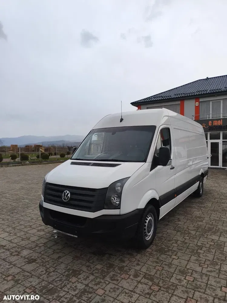 Volkswagen Crafter 2.0 TDI MAXI XXL An 2016 Climă Cârlig de remorcare — imagine 2