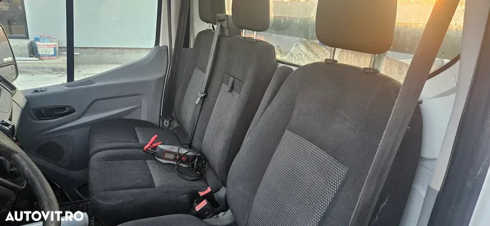 Ford Transit — imagine 5