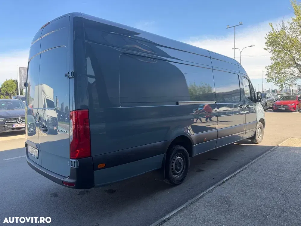 Mercedes-Benz Sprinter 319 CDI — imagine 5