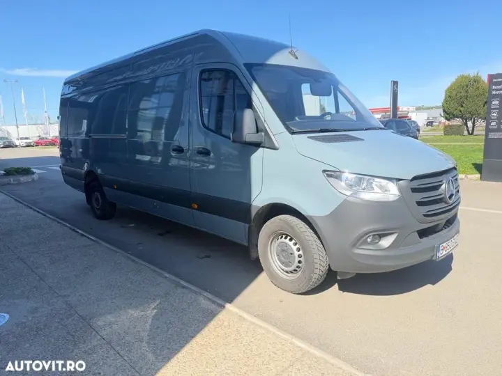 Mercedes-Benz Sprinter 319 CDI
