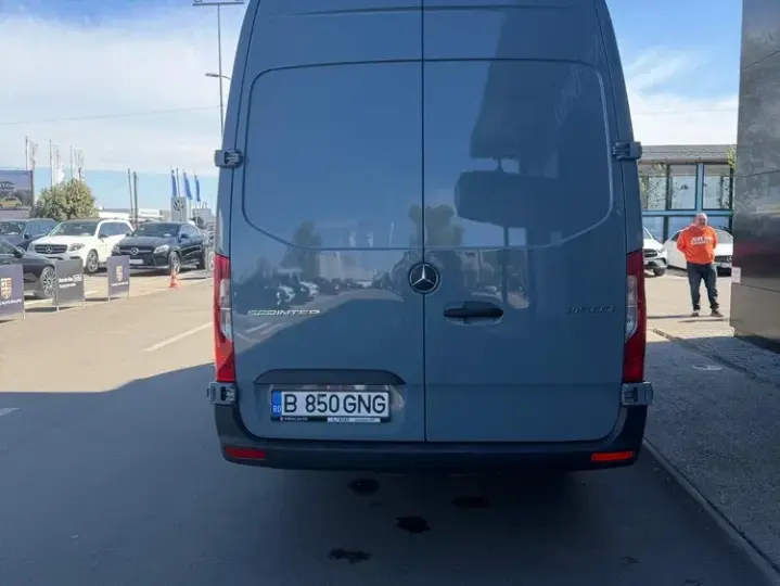 Mercedes-Benz Sprinter 319 CDI