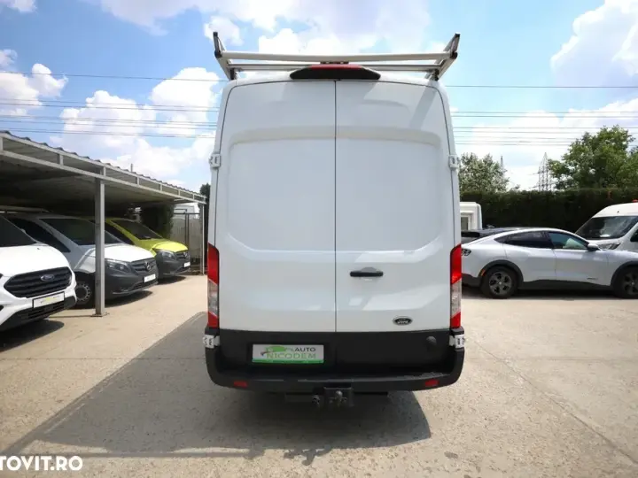 Ford Transit L4H3