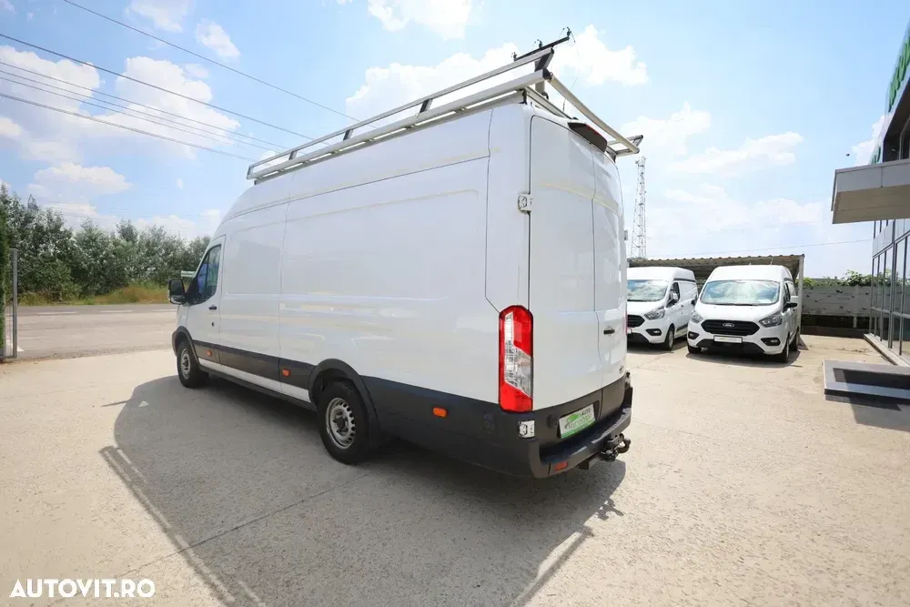 Ford Transit L4H3 — imagine 4