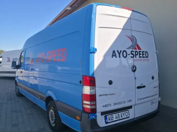 Mercedes-Benz Sprinter