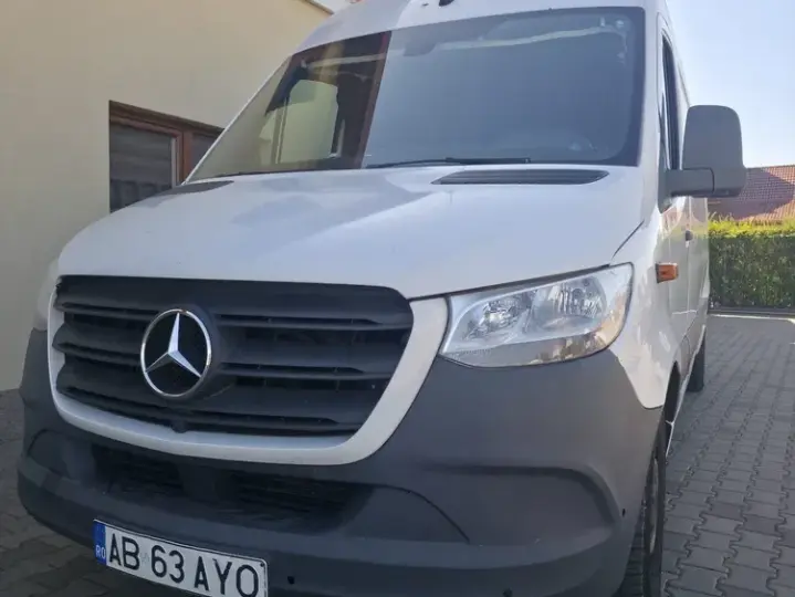 Mercedes-Benz Sprinter
