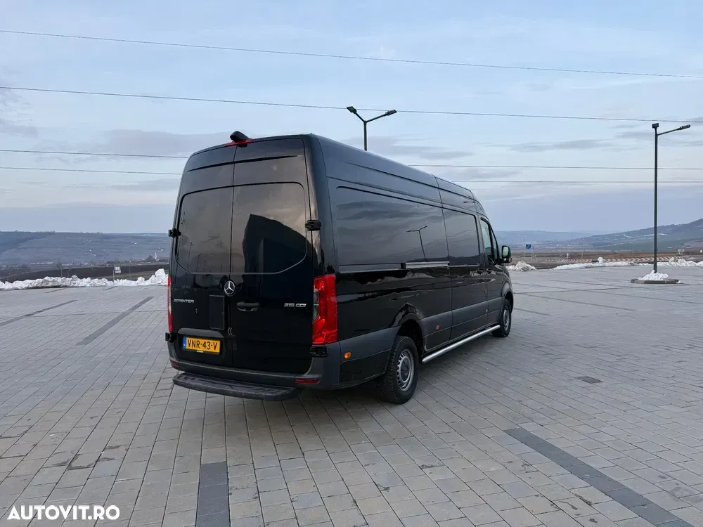 Mercedes-Benz Sprinter maxi — imagine 2