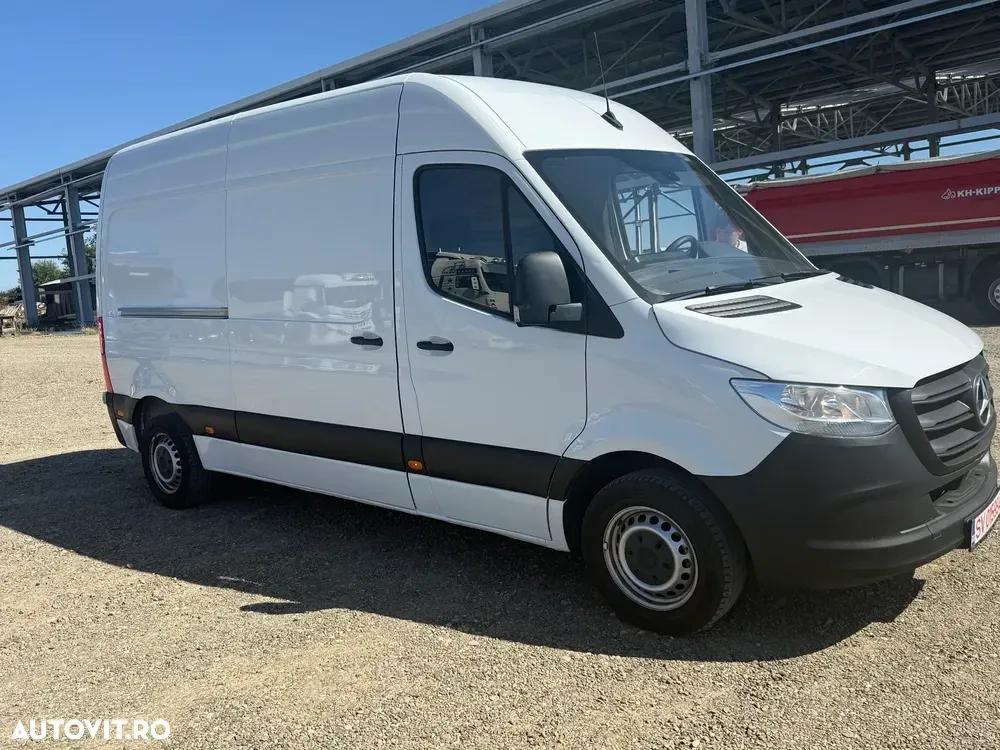 Mercedes-Benz Sprinter — imagine 2