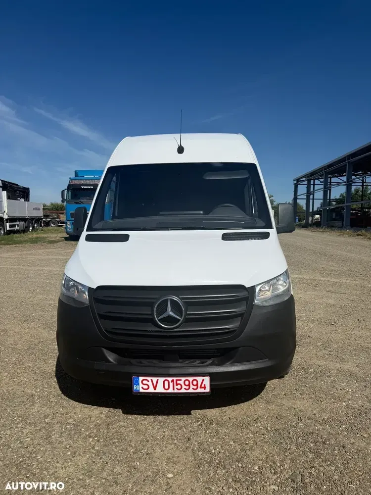 Mercedes-Benz Sprinter — imagine 3