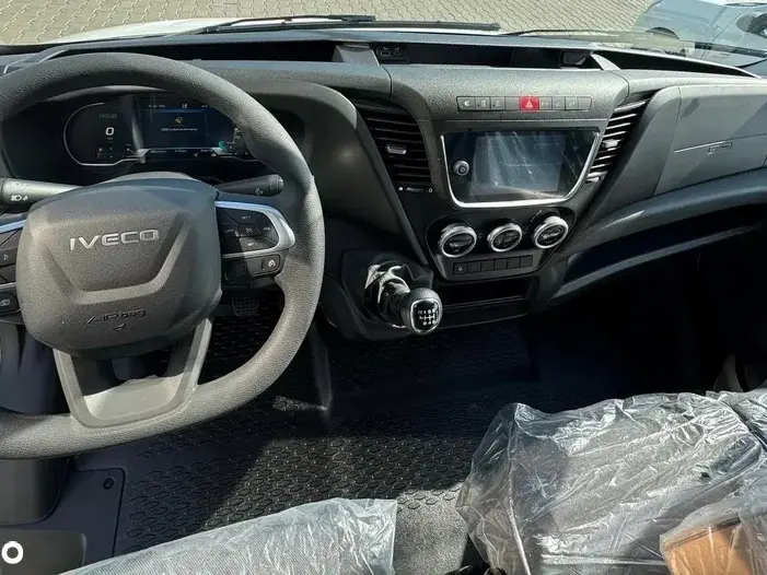 Iveco DAILY 35S18H - PRELATA 10 EUROPALETI