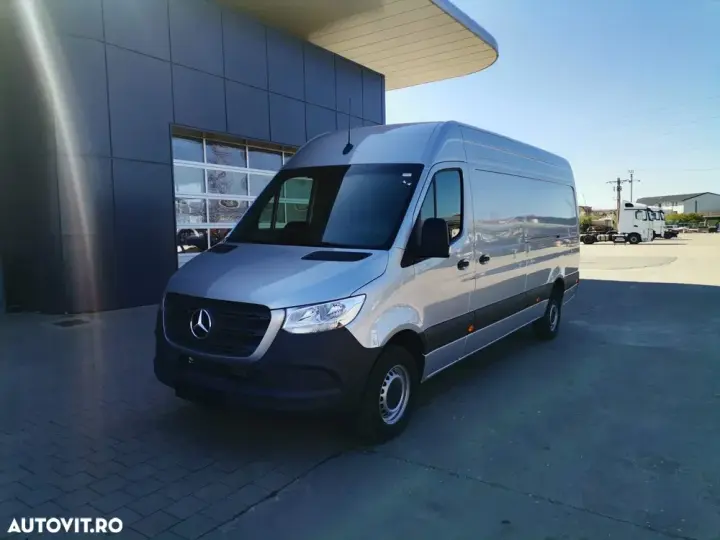 Mercedes-Benz Sprinter 317 CDI furgon lung PRO