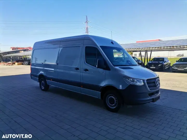 Mercedes-Benz Sprinter 317 CDI furgon lung PRO