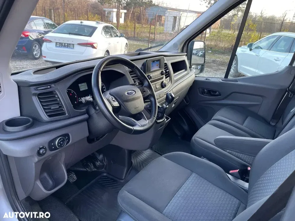 Ford Transit — imagine 5