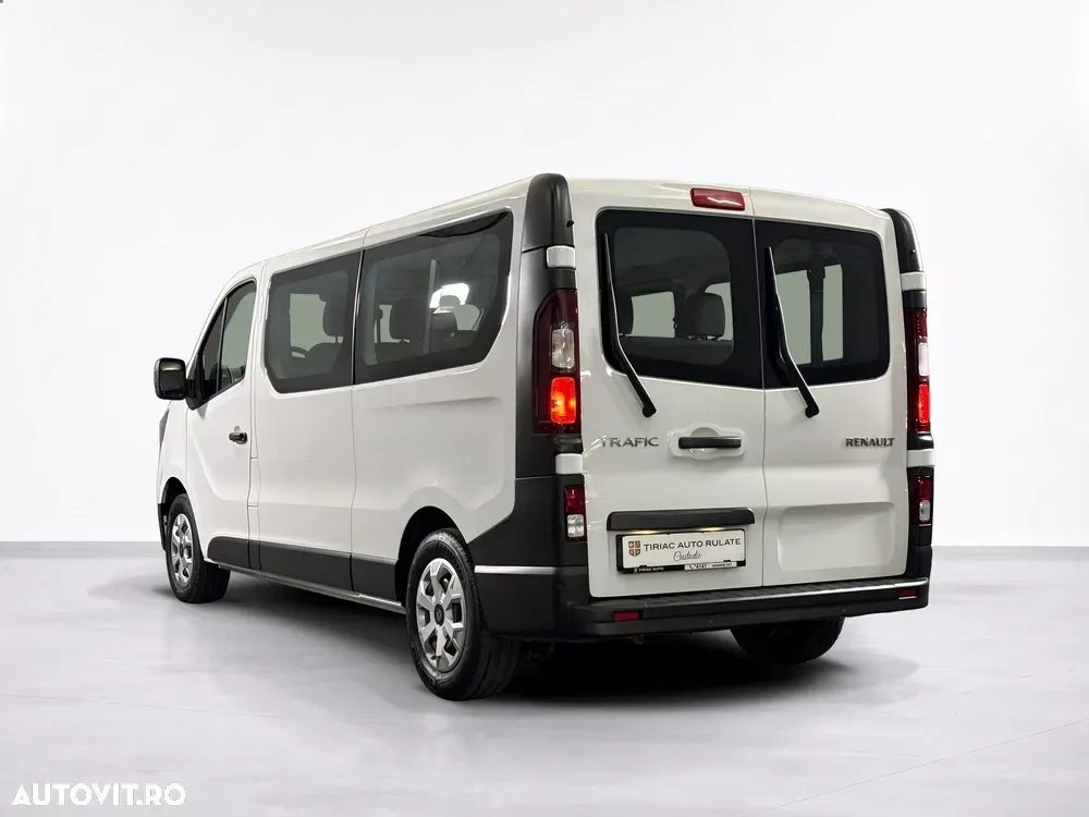 Renault TRAFIC — imagine 3