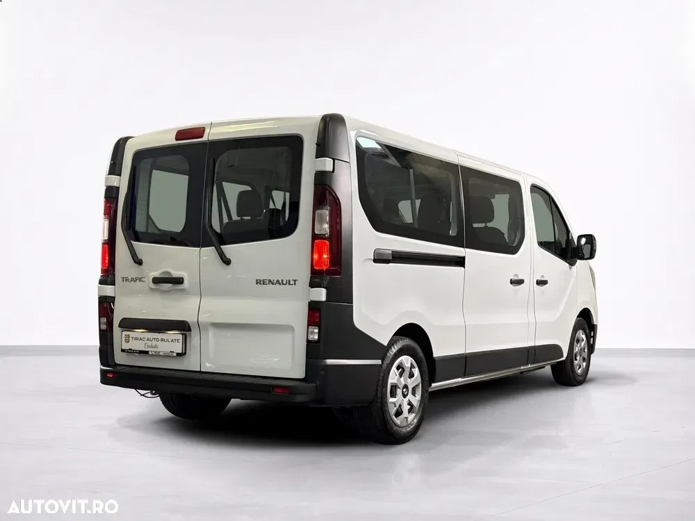 Renault TRAFIC — imagine 5