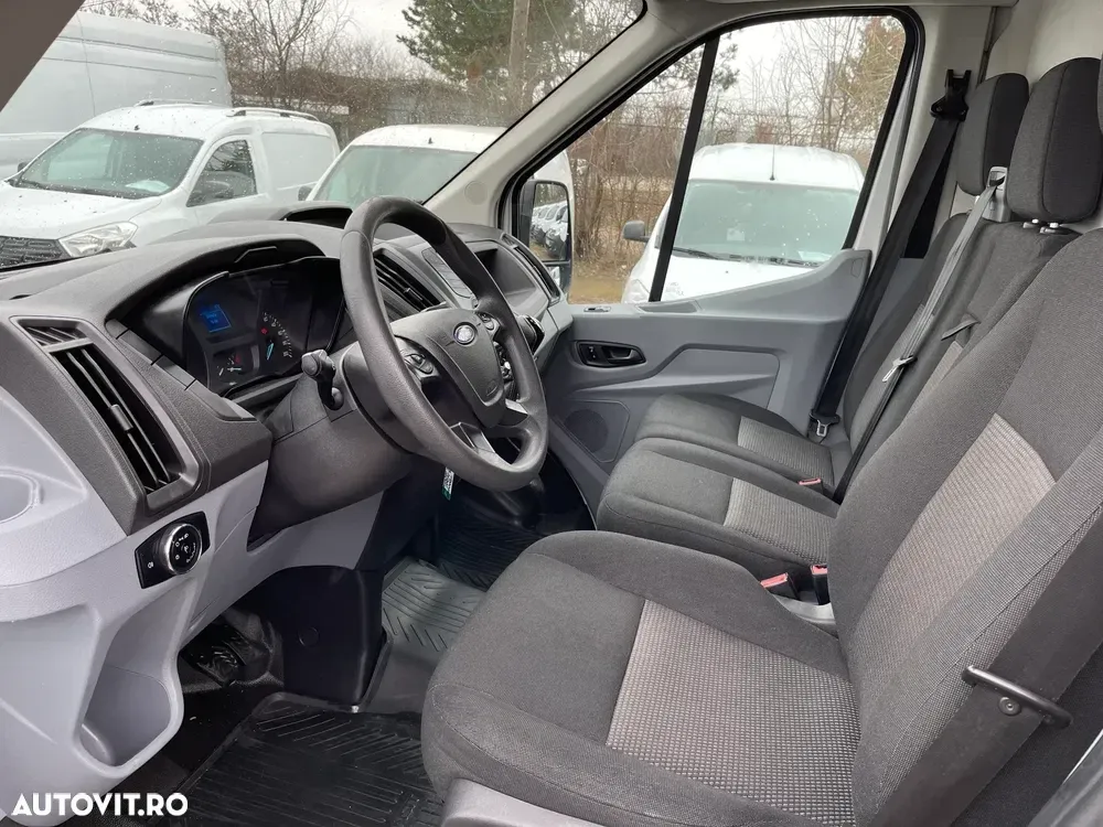 Ford Transit — imagine 5