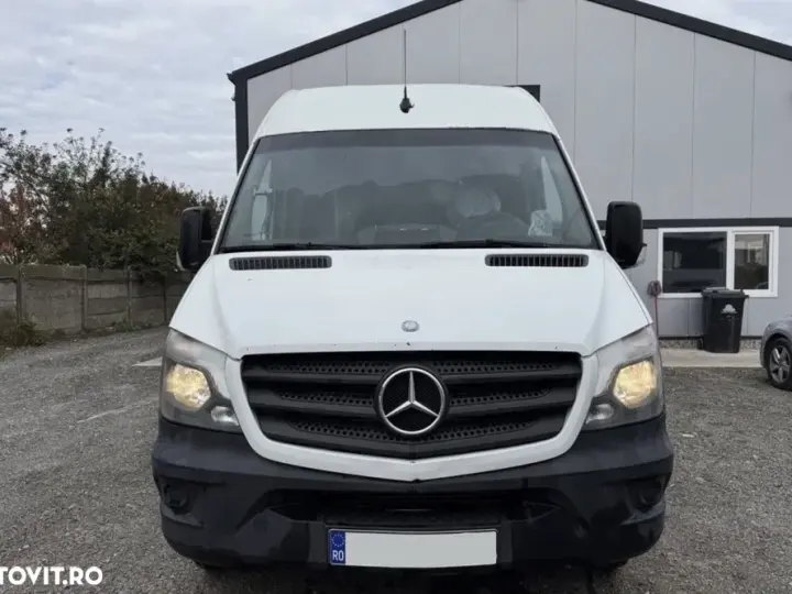Mercedes-Benz Sprinter 516 CDI 21 locuri