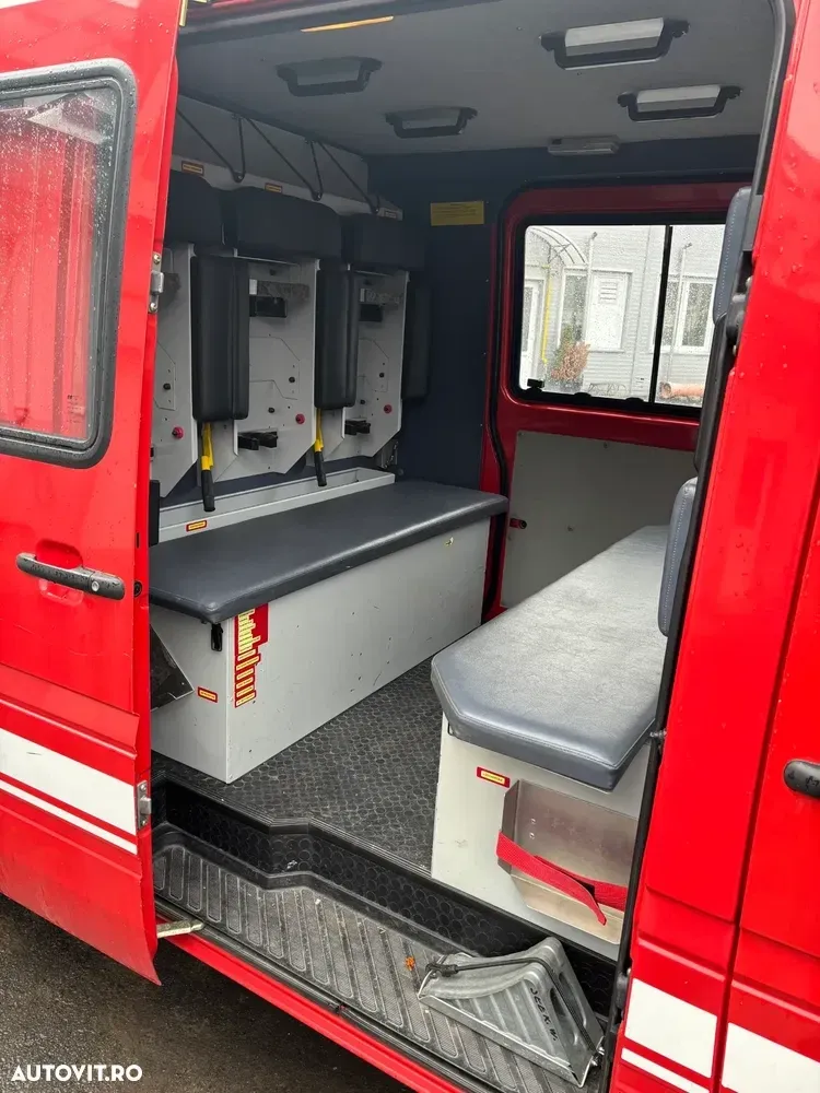 Mercedes-Benz Mașină de pompieri - Sprinter — imagine 2
