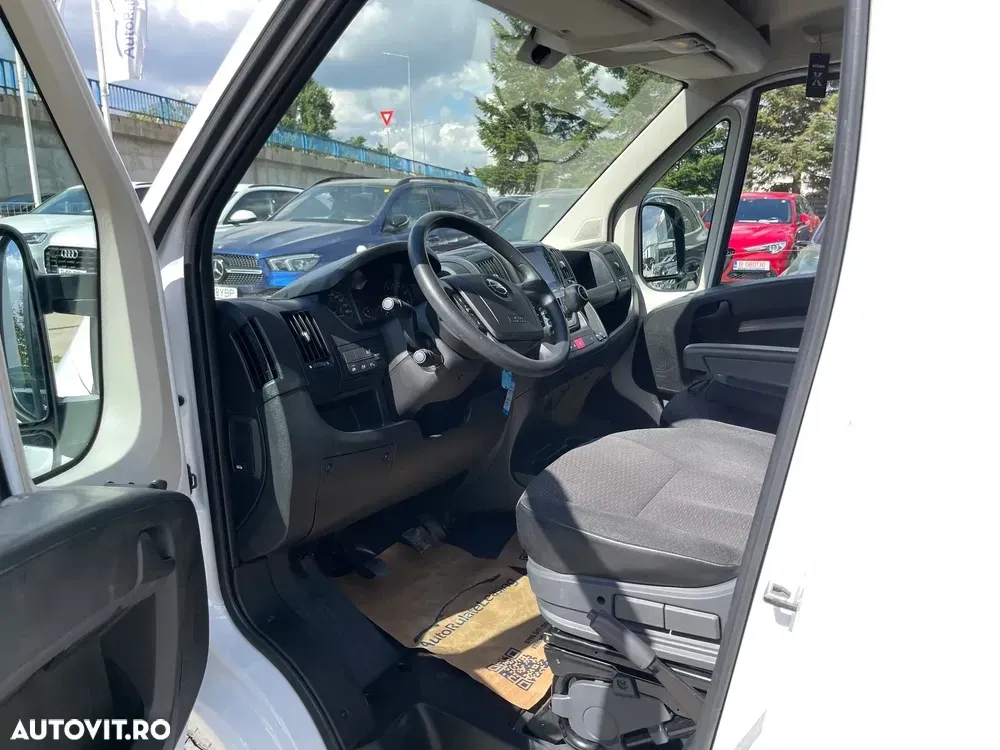 Opel Movano — imagine 5