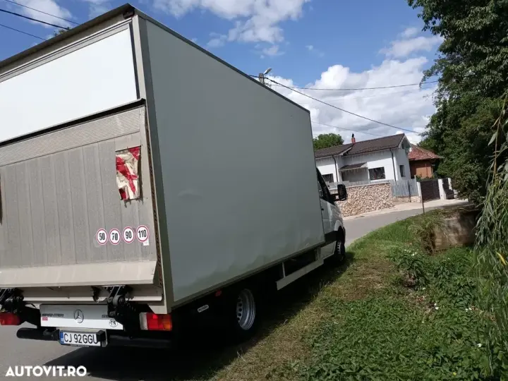 Mercedes-Benz Sprinter