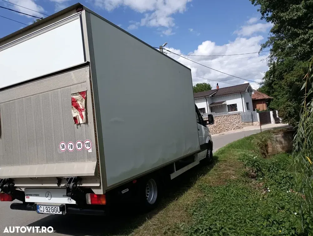 Mercedes-Benz Sprinter — imagine 3